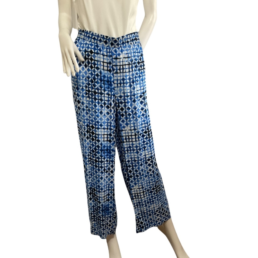 J M Collection - Picture 3 of 7